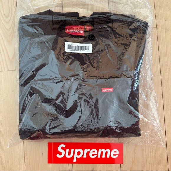 Supreme small box crewneck sweatshirts dark brown size S - Picture 2 of 7
